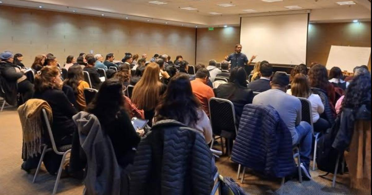 Capacitan a los docentes en Alfabetizacioacuten en la Lengua Quichua