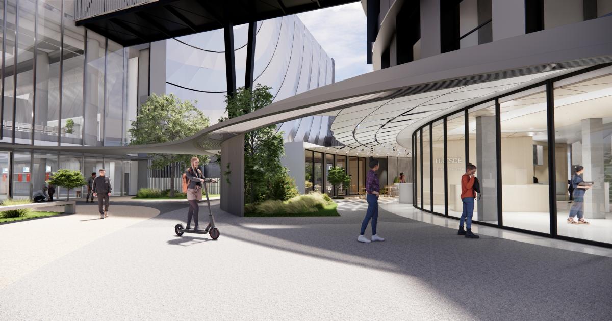 FOTOS- Zamora recorrioacute la obra del Hospital Universitario de Cliacutenicas uno de los maacutes modernos del paiacutes