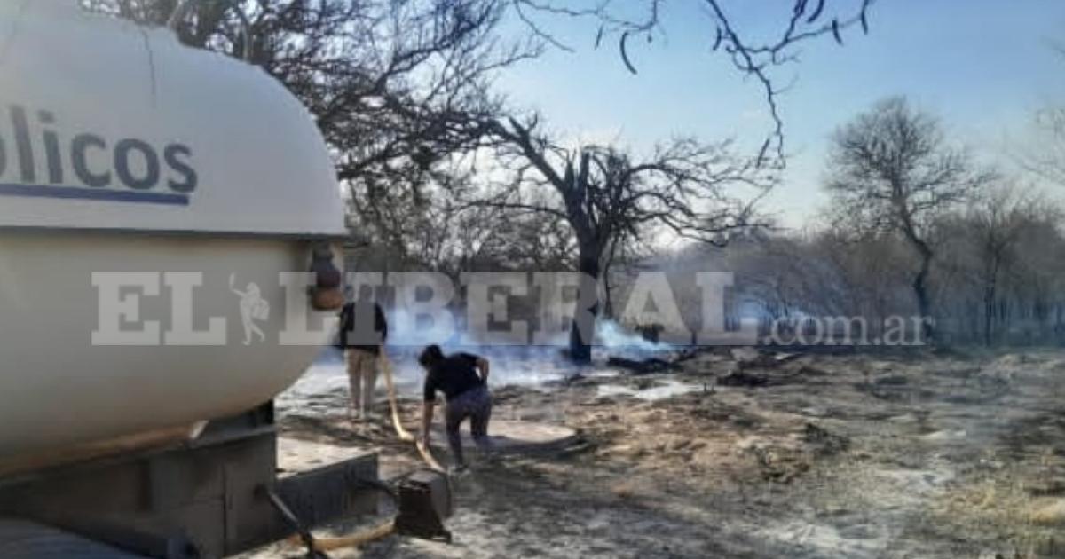 Las Termas- Bomberos trabajan en incendios en las inmediaciones del Automóvil Club Argentino