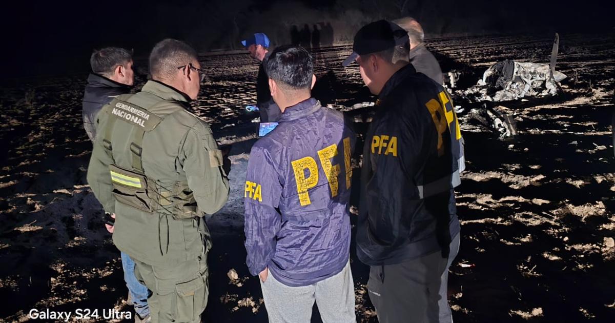 Descubren coacutedigos alfanumeacutericos que pueden dilucidar el misterio de la avioneta incendiada en Garza