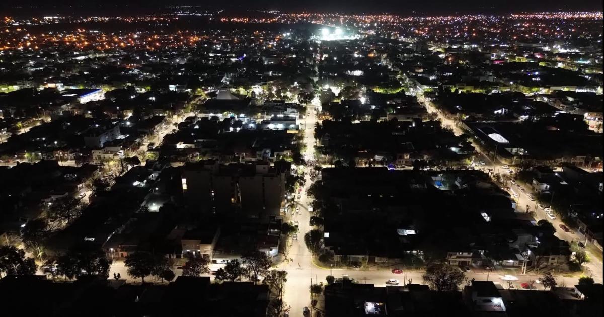 Roger Nediani inauguroacute nuevos sectores de iluminacioacuten LED