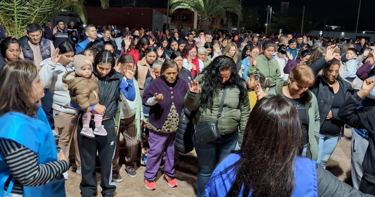 Añatuya- comenzó la campaña evangélica de la sanidad y milagros