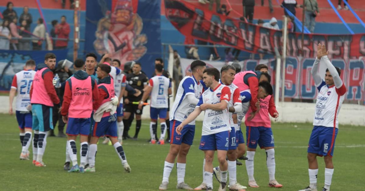 Guumlemes ganoacute y respira- vencioacute a Colegiales y salioacute de la zona de descenso