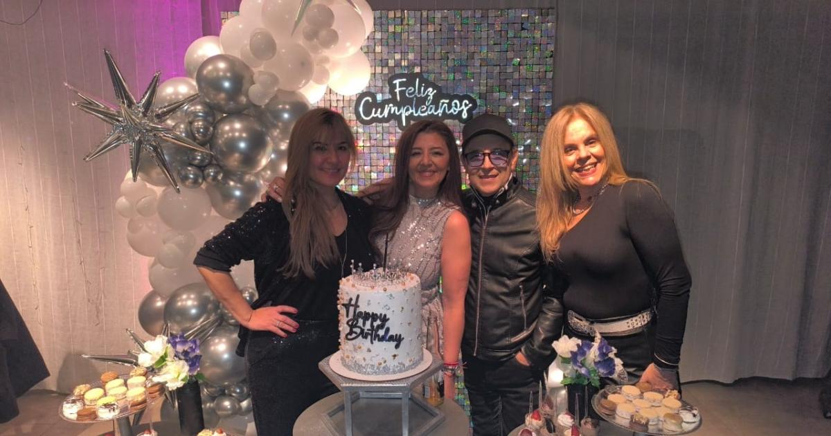 EL CUMPLEANtildeOS FELIZ DE SILVINA DIEZ