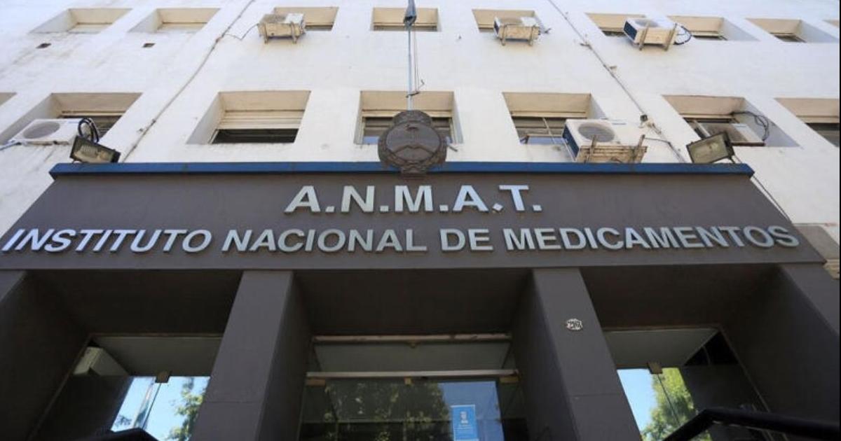 ANMAT clausuroacute un laboratorio y ordenoacute el retiro del mercado de dos productos