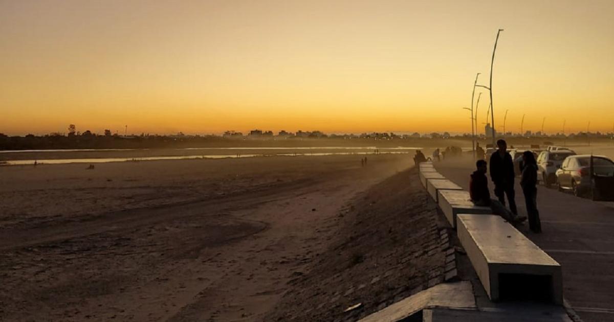 Tardes amarillas en la ribera del Dulce- la poesía viva del cielo santiagueño - Foto- EL LIBERAL