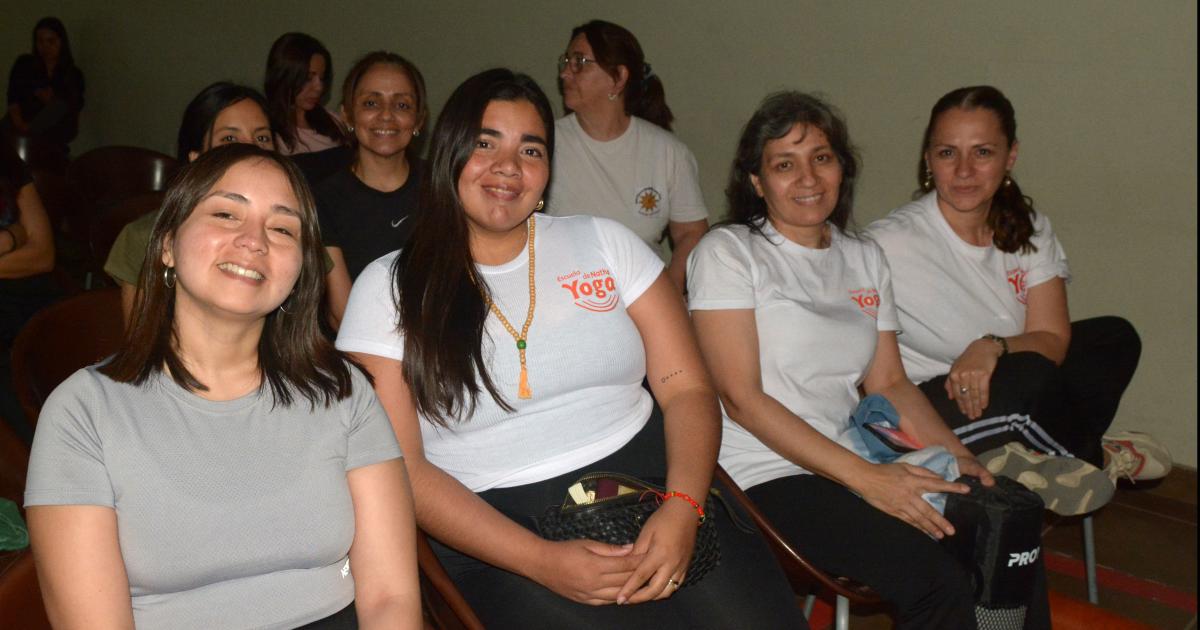 MANTRAS EN LA CASA DEL BICENTENARIO