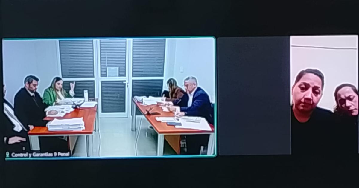 PRIMER ROUND- En la jornada inaugural la Fiscalía pegó fuerte con la trama de la historia Las defensas contragolpean hoy con los puntos oscuros y la ausencia de relación entre los santafecinos y las dos mujeres presas