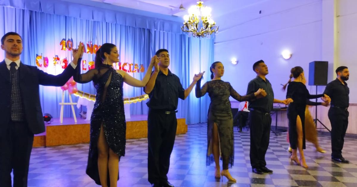 RESPONSABLES Flor de Milonga est a cargo de la organizacion