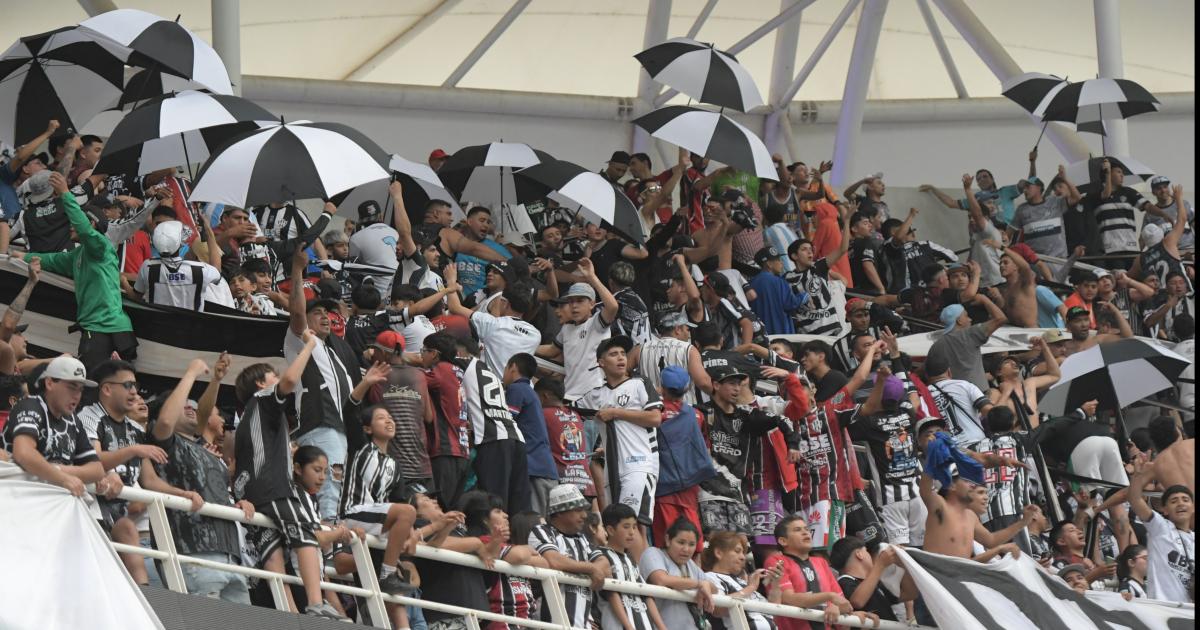 Central Coacuterdoba tendraacute 17000 localidades para la final en Rosario