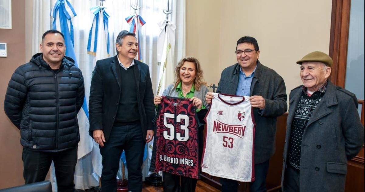 Fuentes recibioacute a la comisioacuten directiva del Club Jorge Newbery