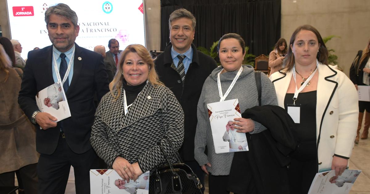 HOMENAJE AL PAPA FRANCISCO