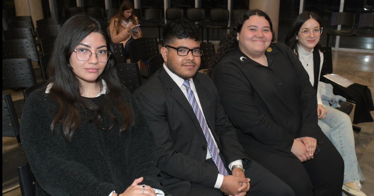 HOMENAJE AL PAPA FRANCISCO