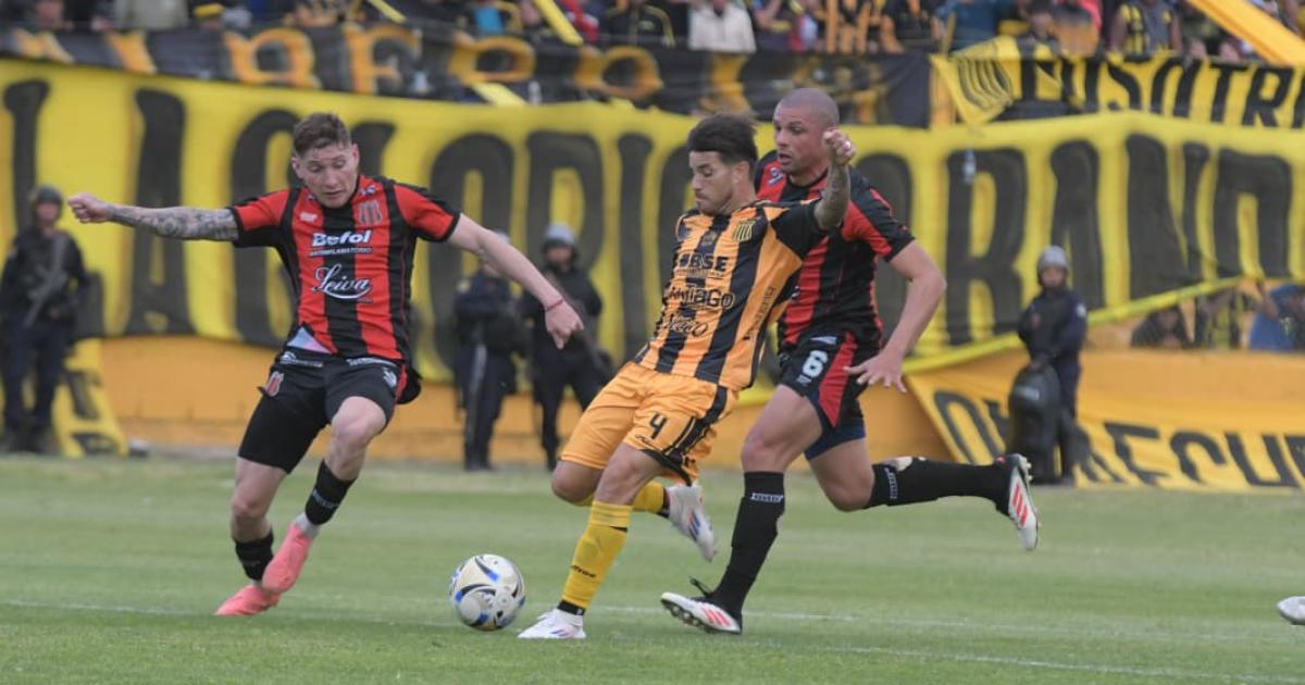 Mitre cayoacute de local ante el Dragoacuten