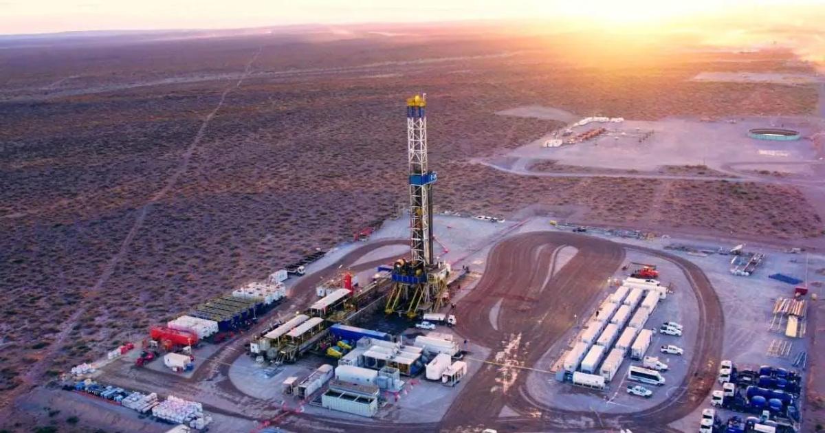 Proyectan en 2025 produccioacuten reacutecord en petroacuteleo y gas