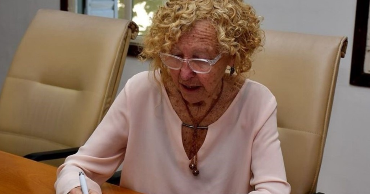 Nélida Agustina Bisio directora de la Administración Nacional de Medicamentos Alimentos y Tecnología Médica (ANMAT)