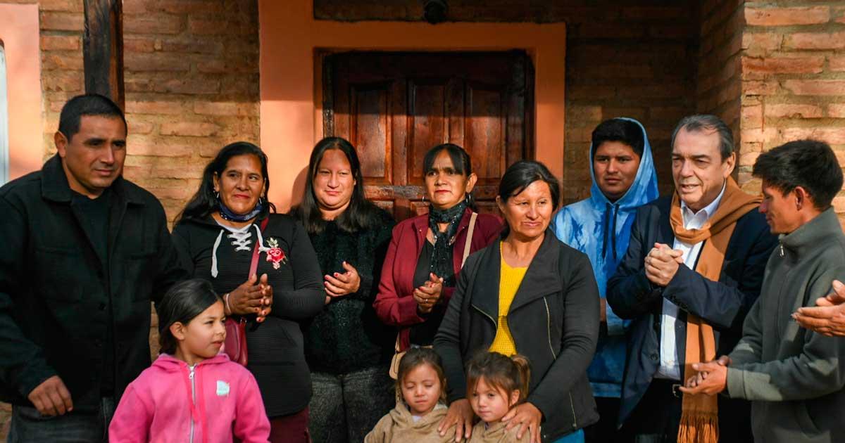 Entregaron 14 viviendas sociales en el departamento Mariano Moreno