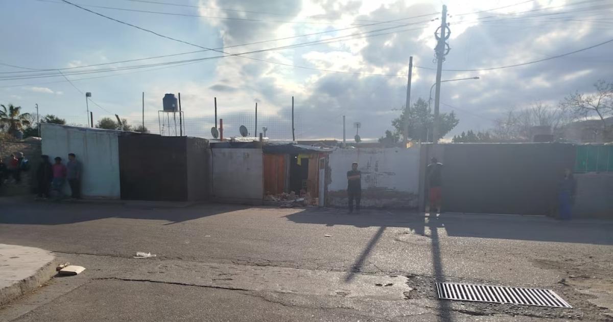 Tragedia- una niña de 3 años murió tras un choque que provocó el derrumbe de una vivienda (Foto-Infobae)