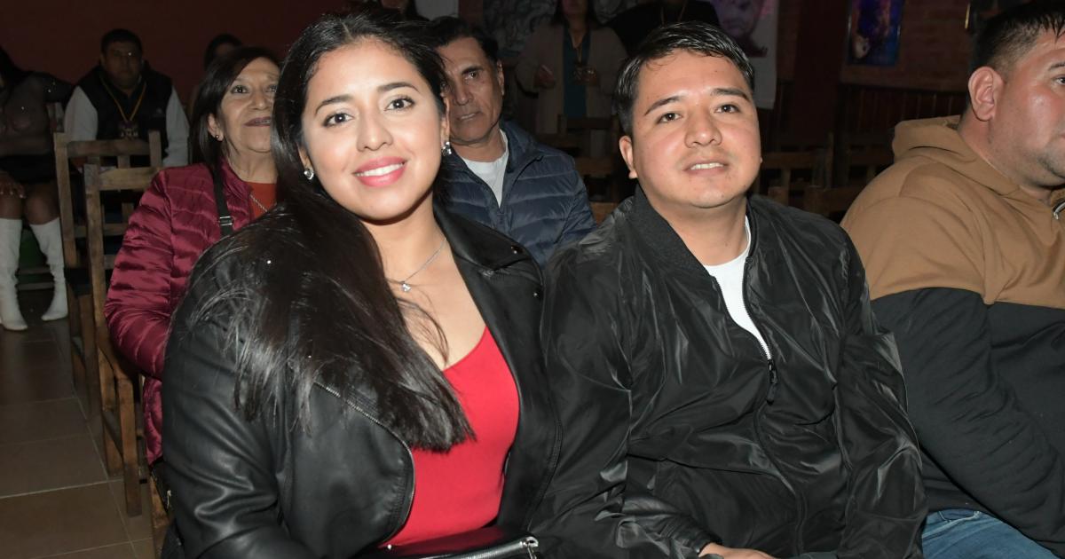 SUENAN VOCES Y CHAPARRAL 