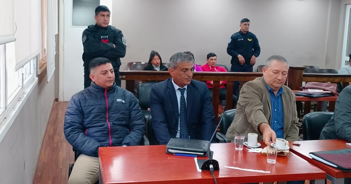 MADRUGADA DE FILO Y MUERTE- El Negro regresó de un pool discutió con Verónica y la asesinó de 11 puñaladas El juicio se inició ayer y el veredicto sería develado el viernes