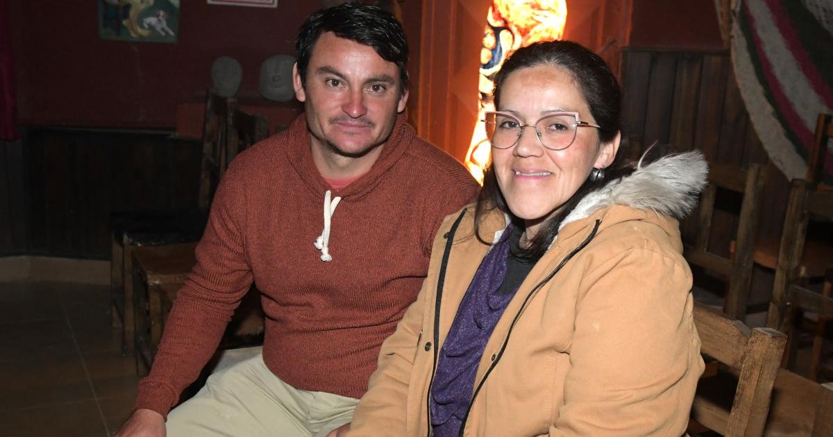 SUENAN VOCES Y CHAPARRAL 