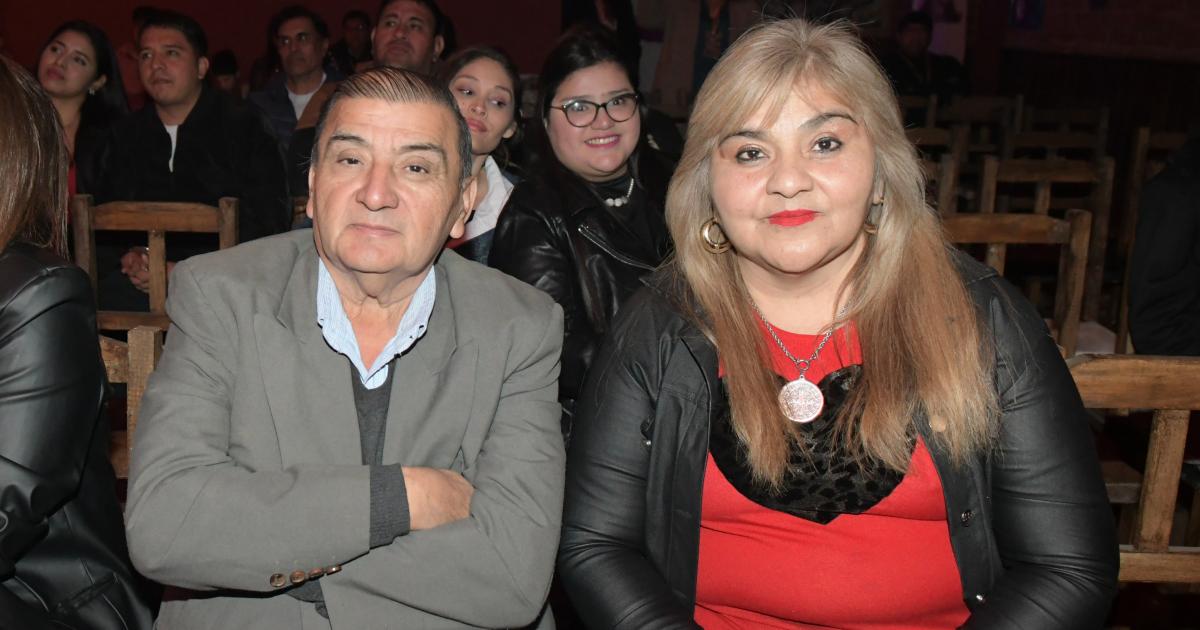 SUENAN VOCES Y CHAPARRAL 