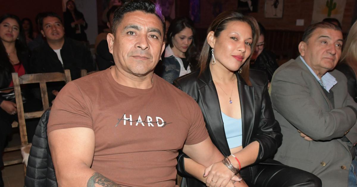 SUENAN VOCES Y CHAPARRAL 