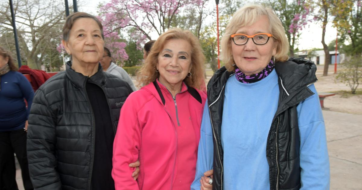 EL BARRIO HUAICO HONDO DE FESTEJO