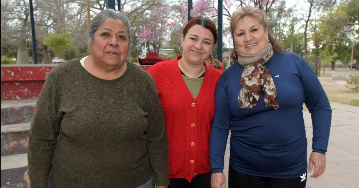 EL BARRIO HUAICO HONDO DE FESTEJO