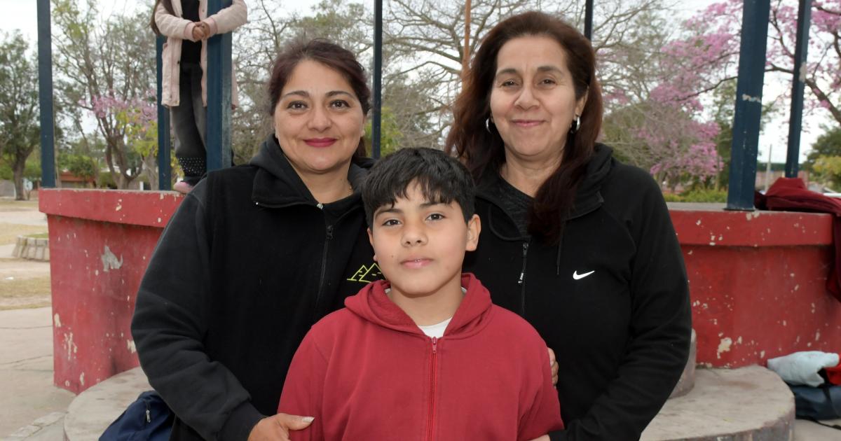 EL BARRIO HUAICO HONDO DE FESTEJO