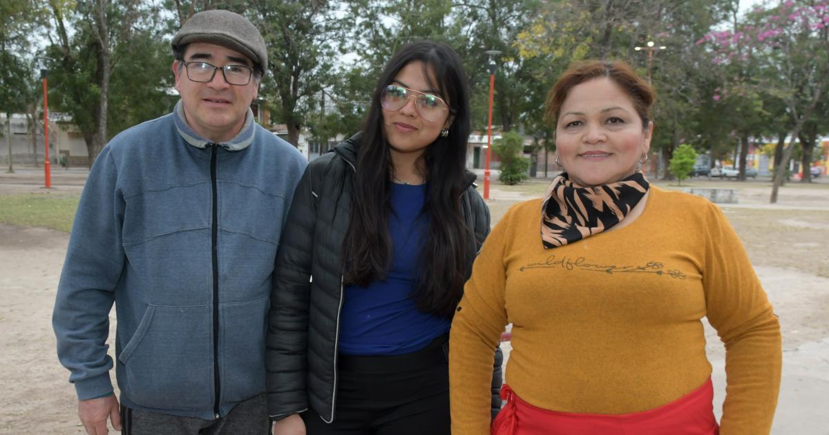 EL BARRIO HUAICO HONDO DE FESTEJO