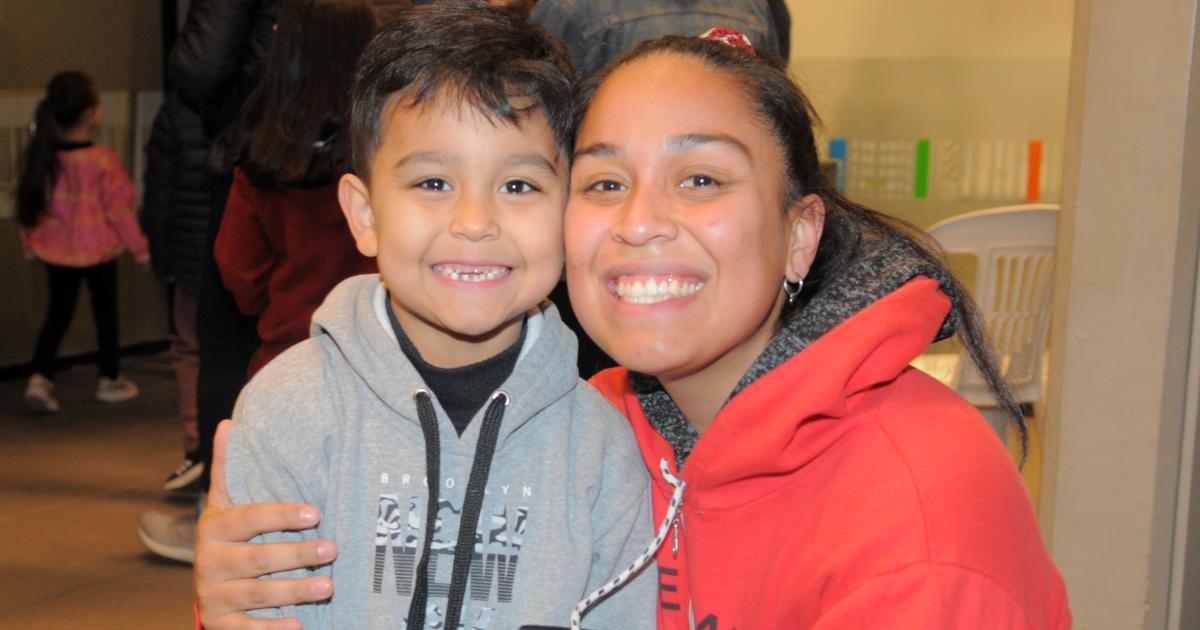 LOS MAacuteS CHICOS LA PASAN BIEN EN EL CCB