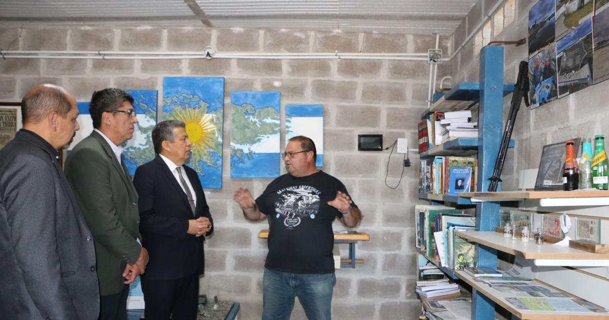 Visitas al Museo de la Asociacioacuten Malvinizadores