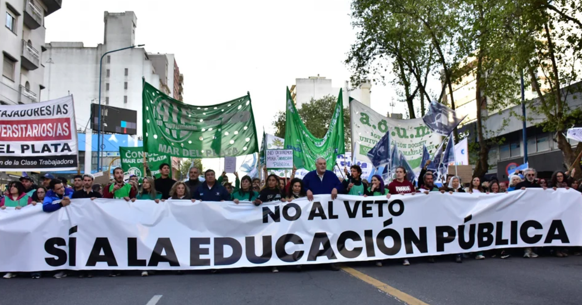 La tercera Marcha Federal Universitaria ser mañana en contra del veto a la Ley de Financiamiento (Foto- NA)