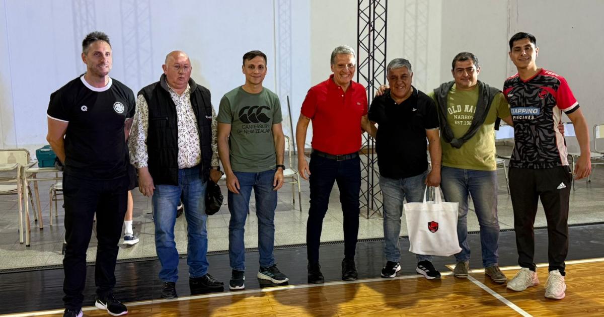 Oliacutempico realizoacute una praacutectica abierta en Fernaacutendez 