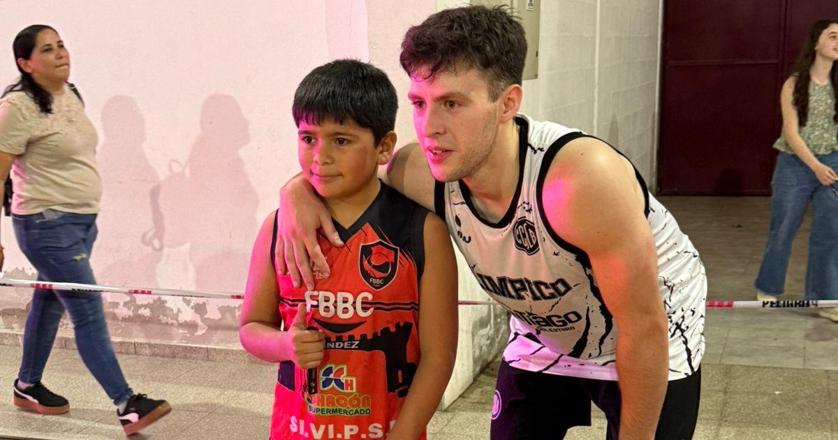 Oliacutempico realizoacute una praacutectica abierta en Fernaacutendez 