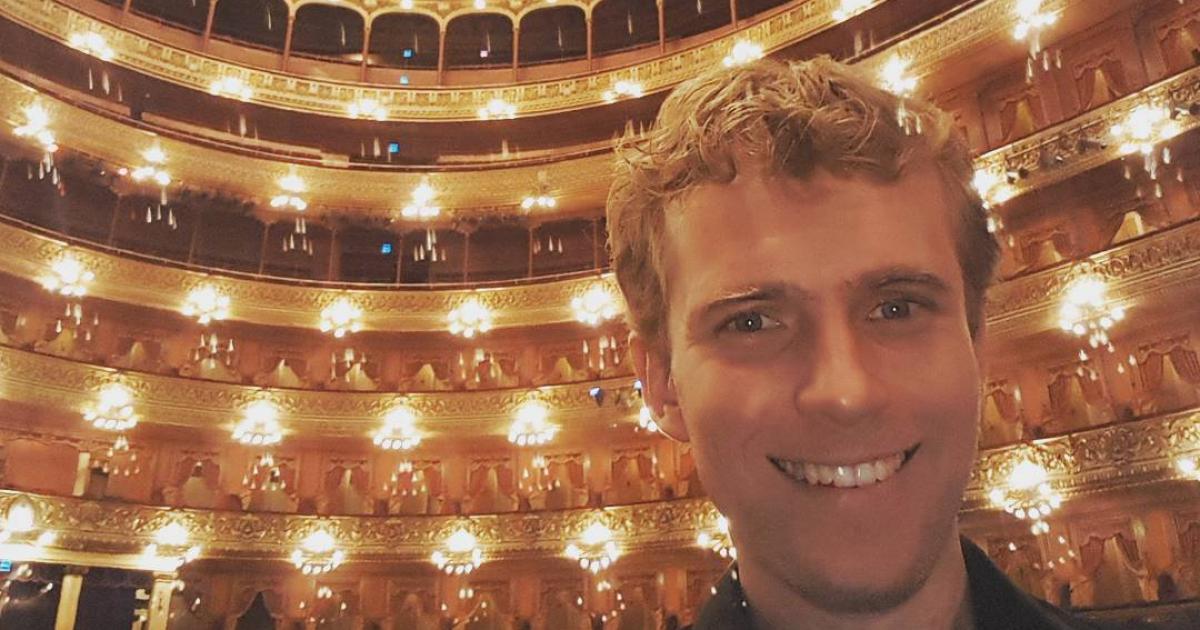 VOLVER El bailarín santiagueño Pablo Hernndez en el Colón una sala a la que regresa tras un largo paréntesis