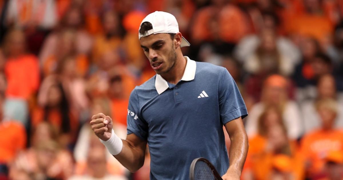 Copa Davis- Ceruacutendolo derrotoacute a Van De Zandschulp y Argentina extiende la ventaja sobre Paiacuteses Bajos