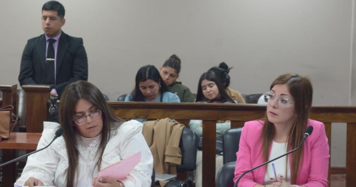 Fiscalía por la prisión perpetua y la defensa emoción violenta en el homicidio de Verónica Escobar