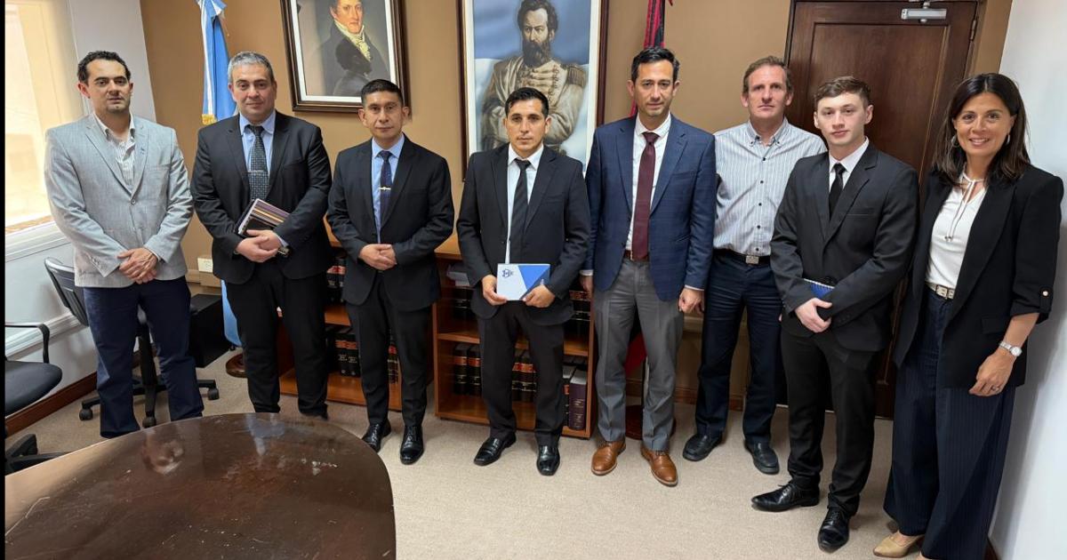 Santiago del Estero avanza hacia las denuncias online con una plataforma digital de la Policiacutea