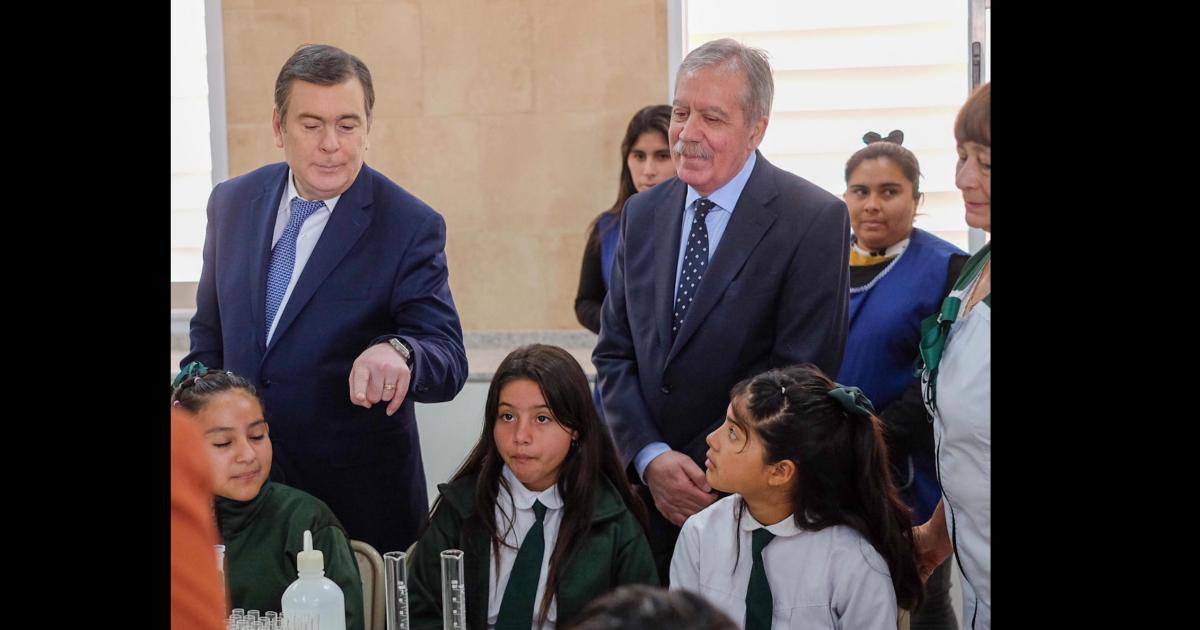 La educacioacuten la salud la vivienda propia y la infraestructura deportiva mejoran la calidad de vida