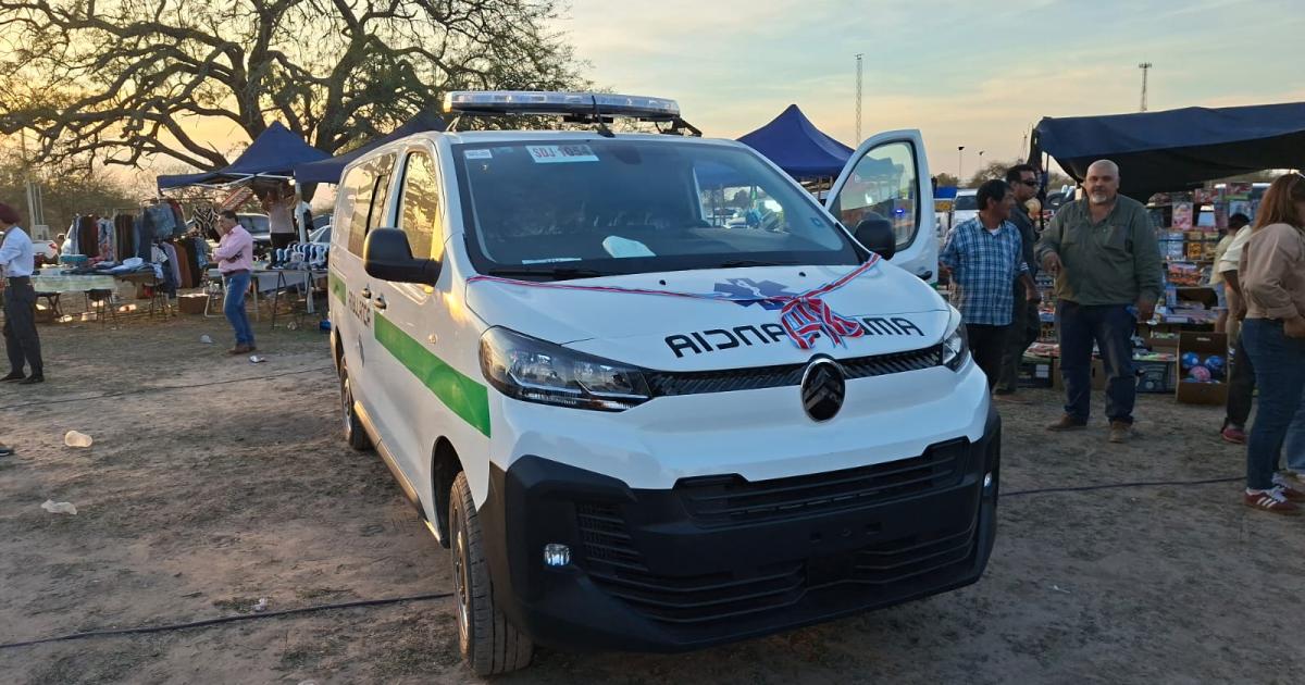 Silva Neder encabezoacute el 132deg aniversario de Villa Unioacuten 