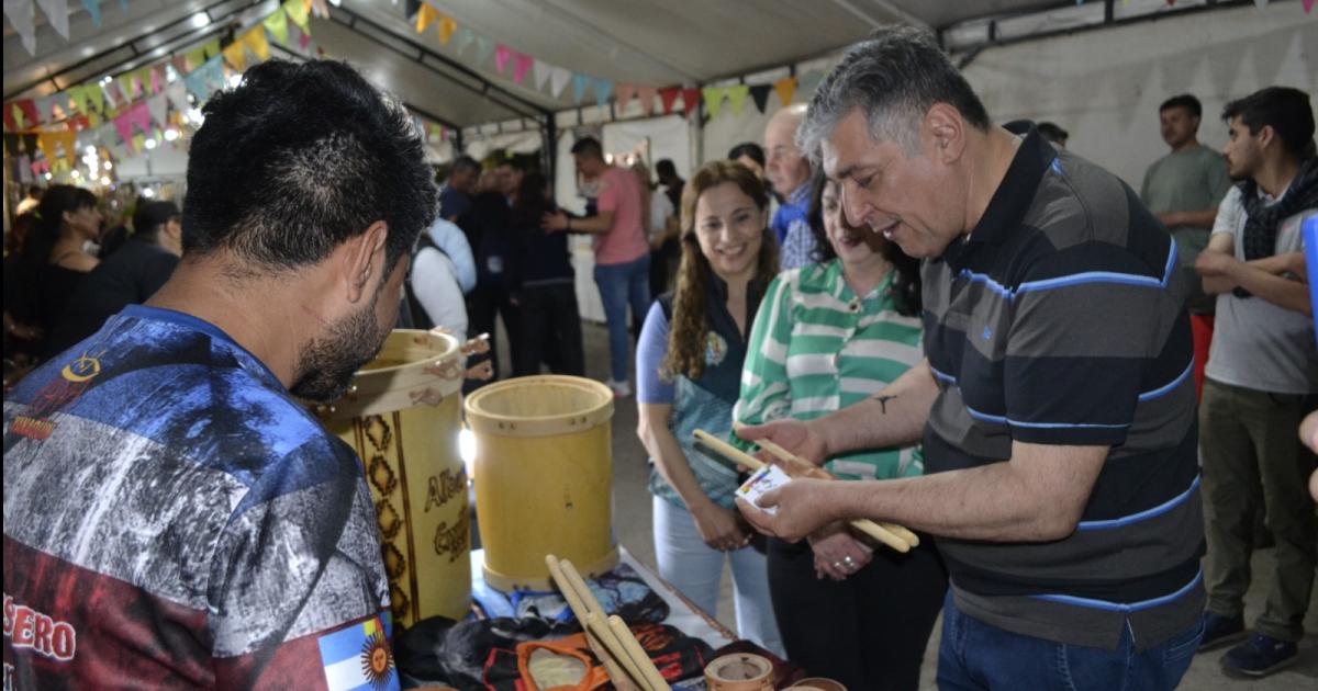 Nediani habilitoacute la feria por el 113ordm aniversario de La Banda