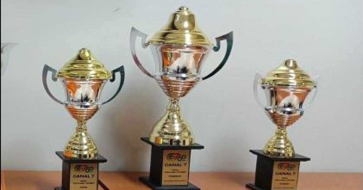 Se corre el Suacuteper Claacutesico 60 Aniversario de Canal 7