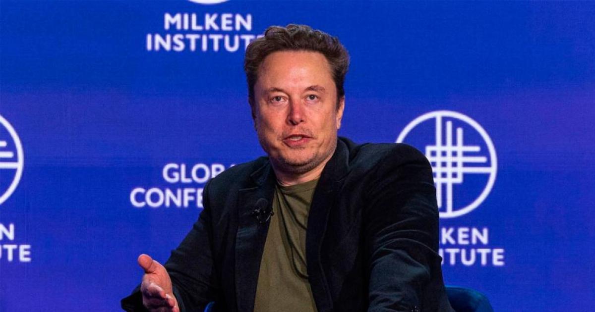 Elon Musk despidió a ms de 500 empleados