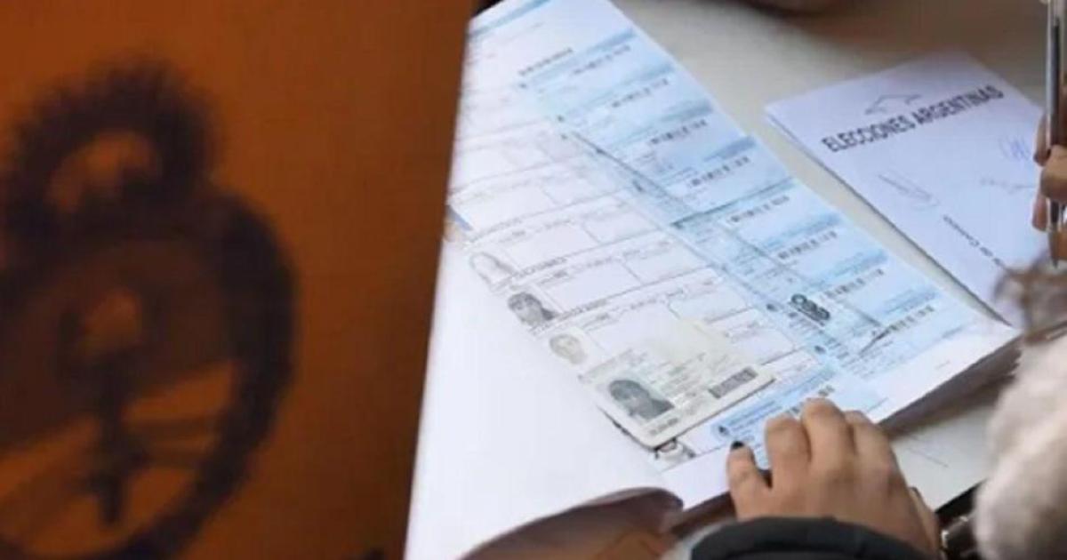 iquestDoacutende voto Consultaacute el padroacuten definitivo