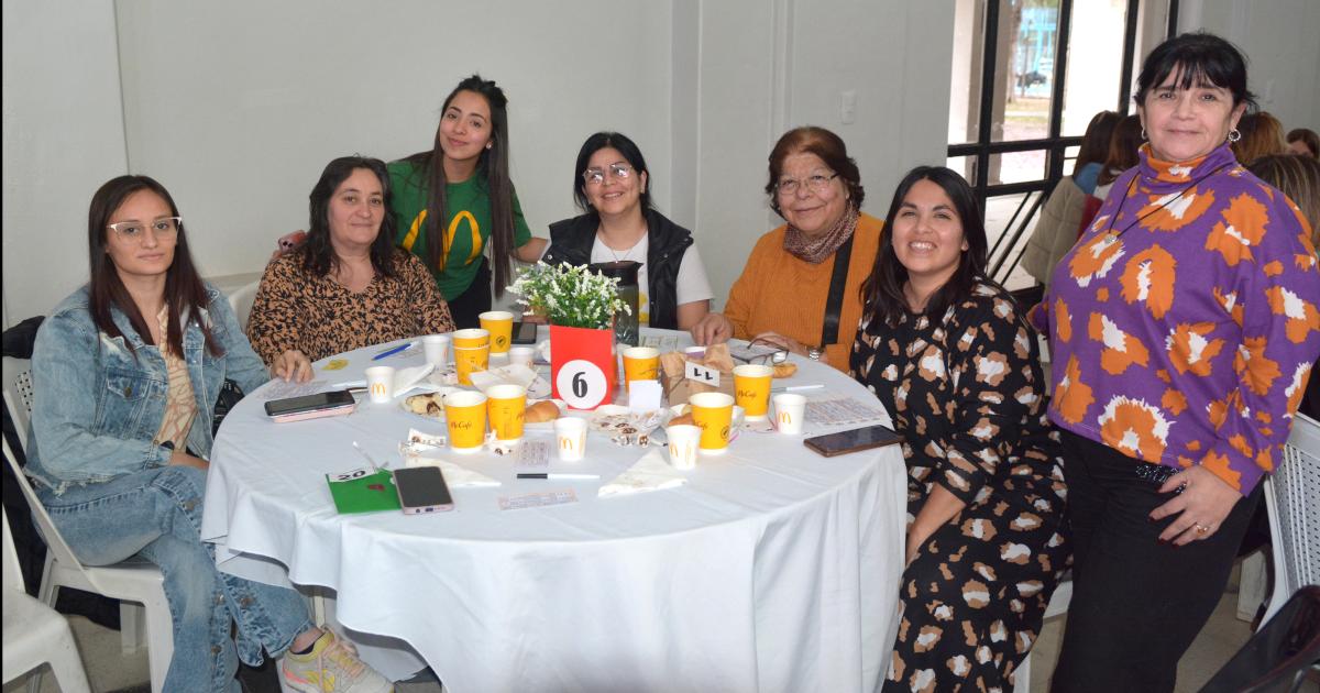 ORIENTACIOacuteN PARA LA JOVEN DE FESTEJO