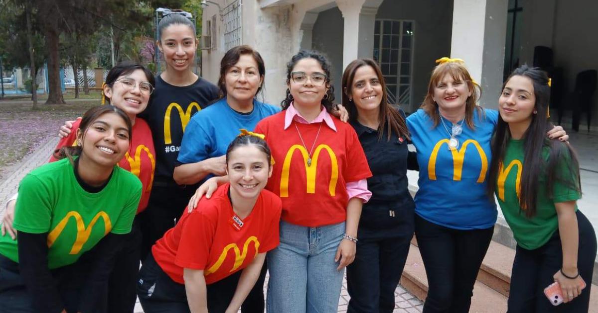 ORIENTACIOacuteN PARA LA JOVEN DE FESTEJO