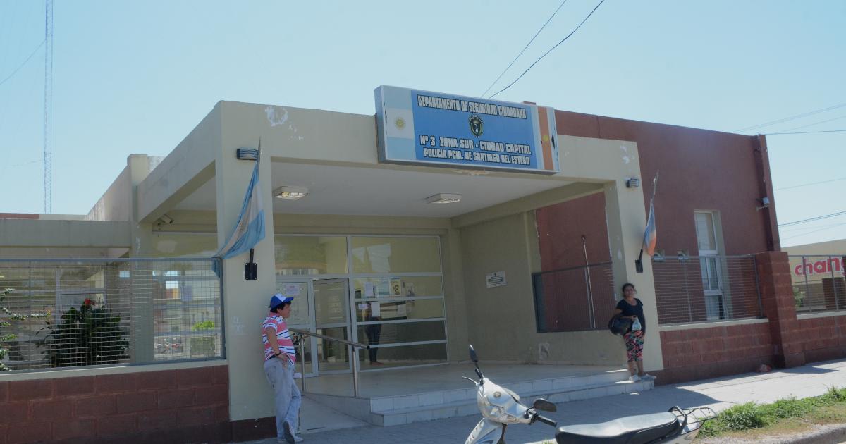 Una cabo de la Policiacutea Federal denuncioacute a dos mujeres que la estafaron con 30 millones