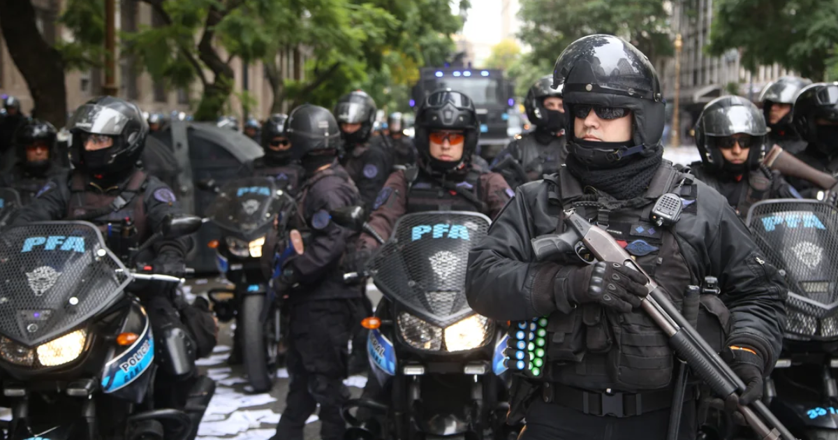 También habr vallas en los accesos al Congreso Nacional con integrantes de la Policía de la Ciudad para reforzar la zona (Foto- NA)